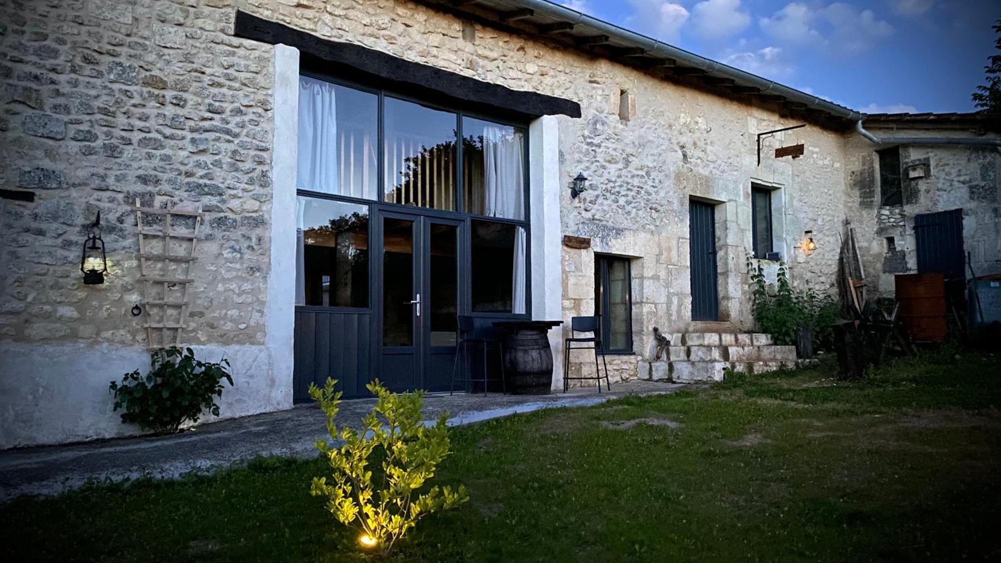 Metairie Des Gacheries Champagne-et-Fontaine Екстер'єр фото